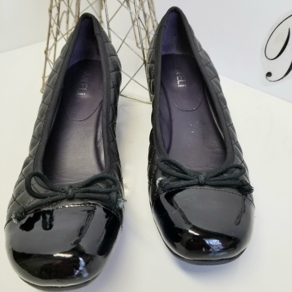 Vaneli Melore Black Quilted Leather Wedge - Picture 8 of 8